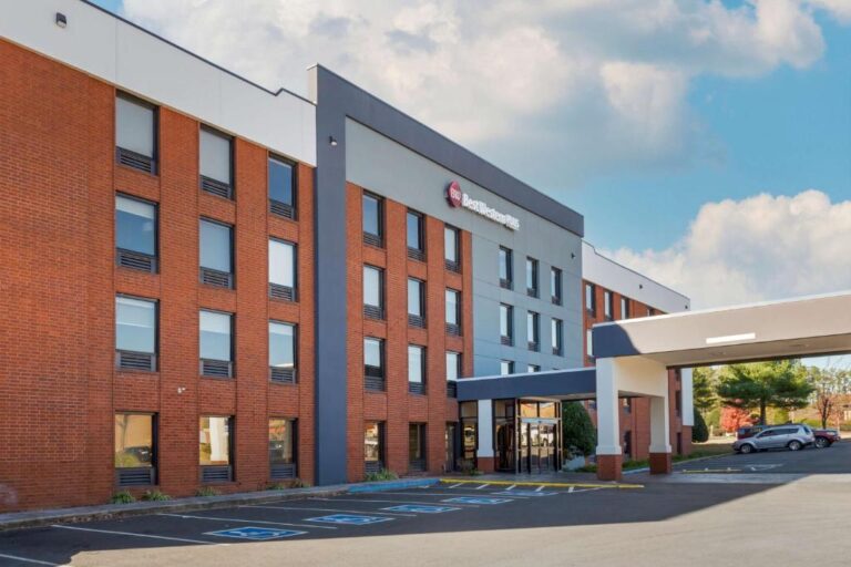 best western plus executive hotel 768x512